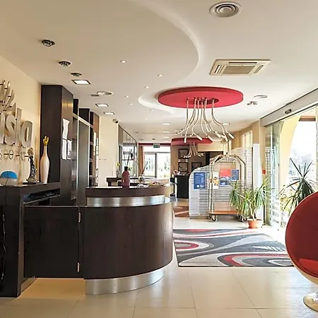 Otel La Isla Pontecagnano