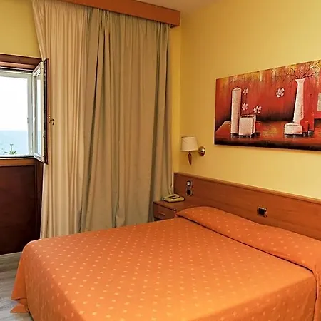 Otel La Isla