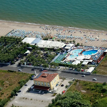 La Isla Hotell Pontecagnano