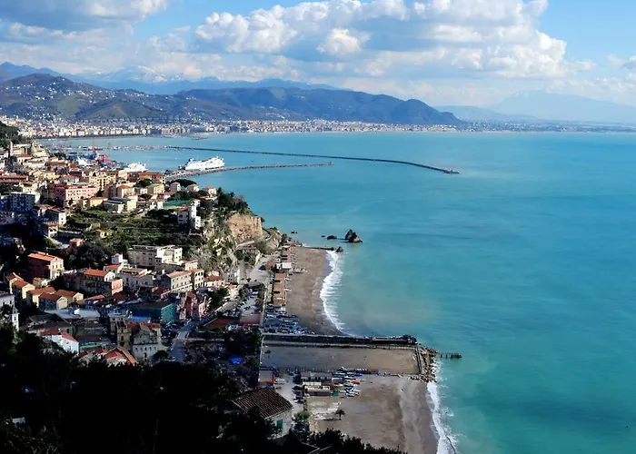 La Isla Понтеканьяно