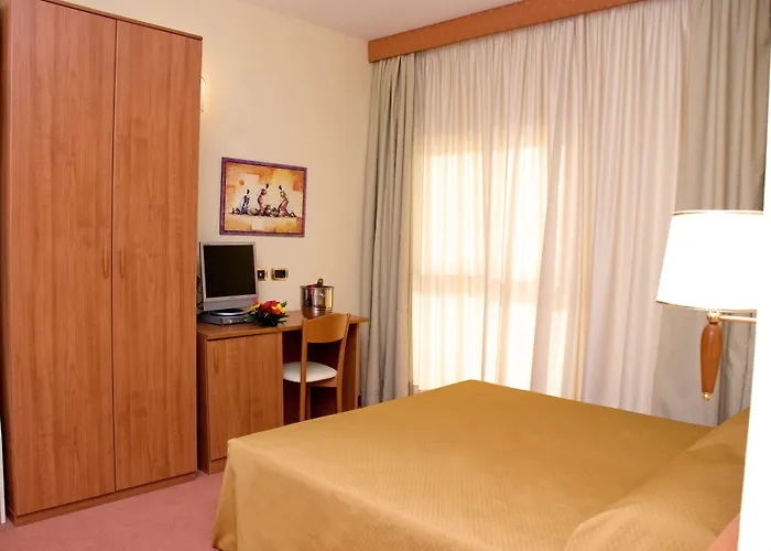 Отель La Isla 4*